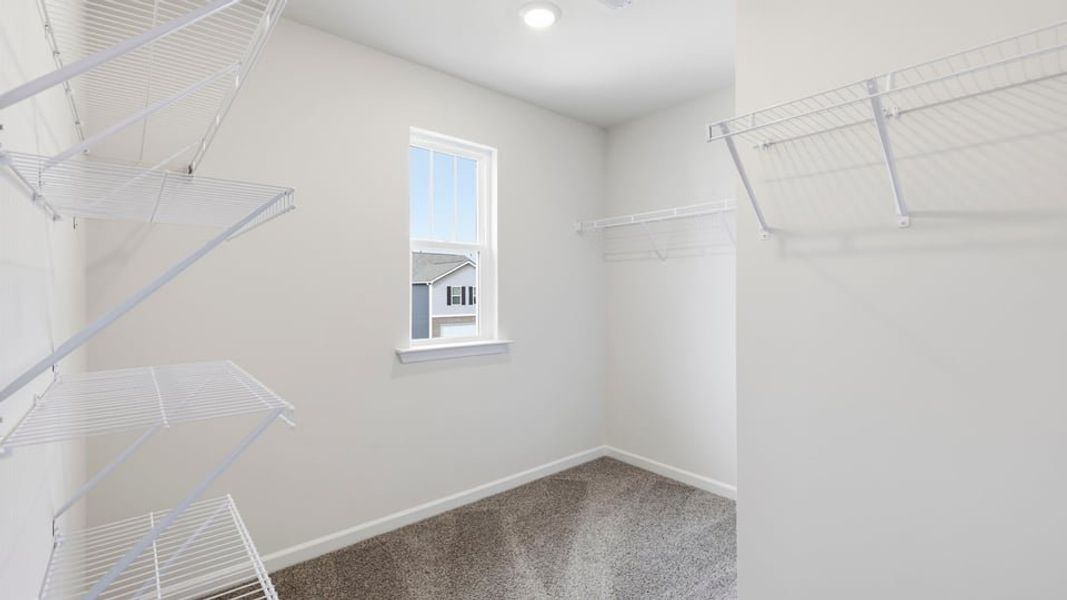 Spacious, unfurnished interior of a new home in Baxter Village, Boiling Springs (Image 34).
