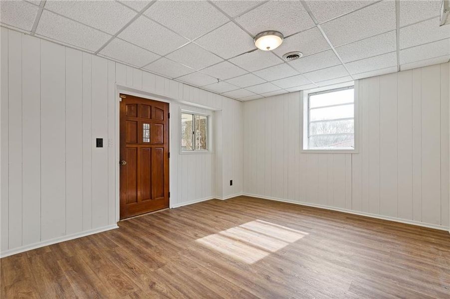Spacious, unfurnished interior of a new home in , Marietta (Image 23).
