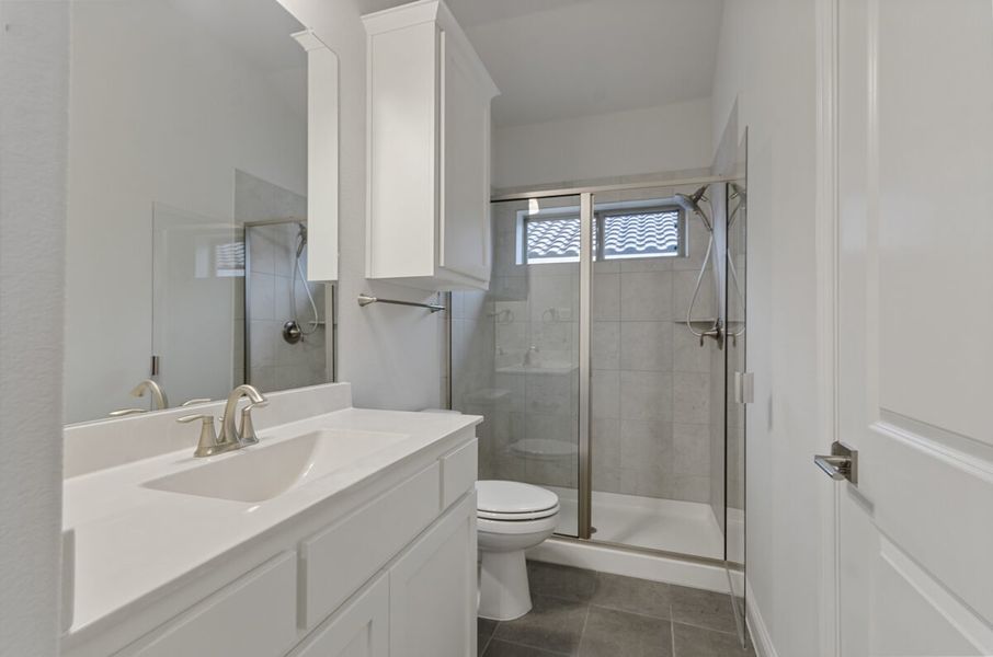 Representative furnished interior of a home built from the Biltmore by Landon Homes in Lexington Frisco, Frisco (Image 9).