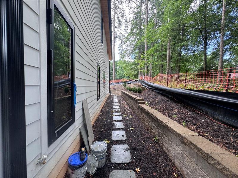 Exterior details and patio area of a home in , Alpharetta (Image 4).