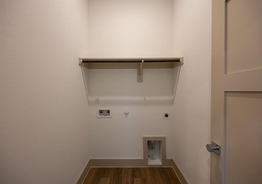 Spacious, unfurnished interior of a new home in , Fort Worth (Image 18).