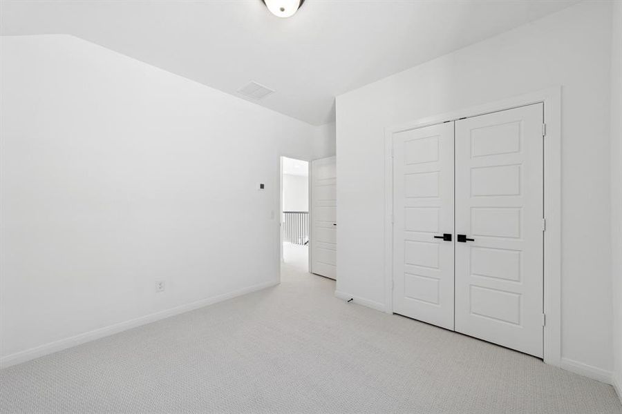 Spacious, unfurnished interior of a new home in Mantua Point Gardens, Van Alstyne (Image 23). Spacious, unfurnished interior of a new home in Mantua Point Gardens, Van Alstyne (Image 23).