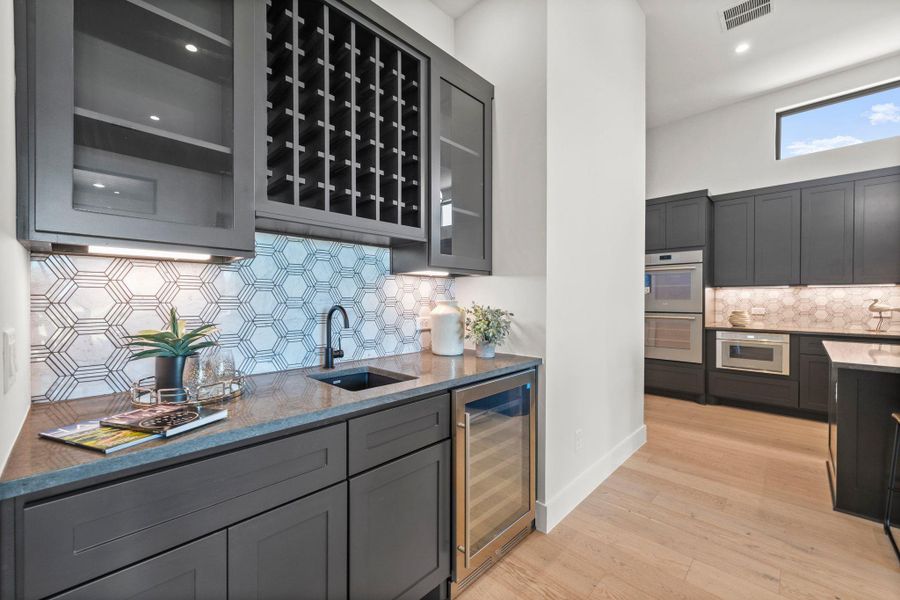 Furnished interior view inside a new home in Lakecliff on Lake Travis, Spicewood (Image 15).