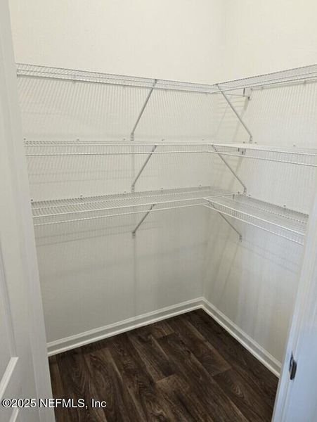 Spacious, unfurnished interior of a new home in The Arbors, Jacksonville (Image 17).