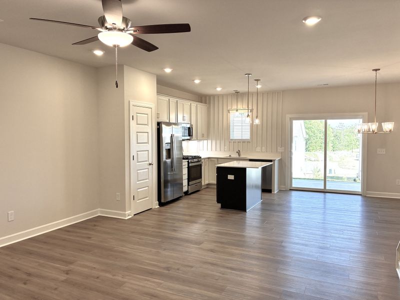 Image 20 of a home in Holly Ridge.