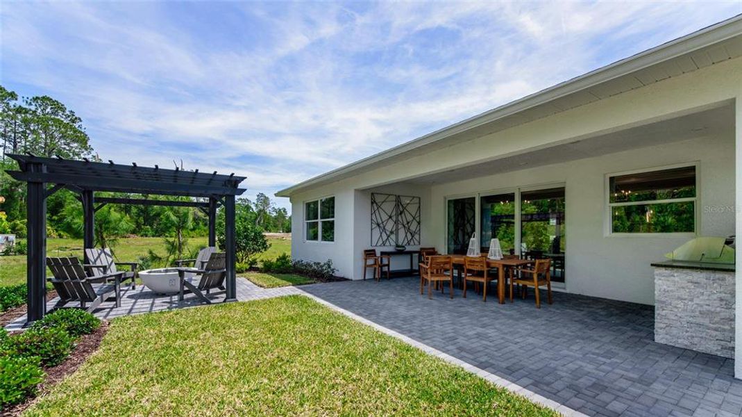 Exterior details and patio area of a home in Cresswind DeLand, Deland (Image 4). Exterior details and patio area of a home in Cresswind DeLand, Deland (Image 4).