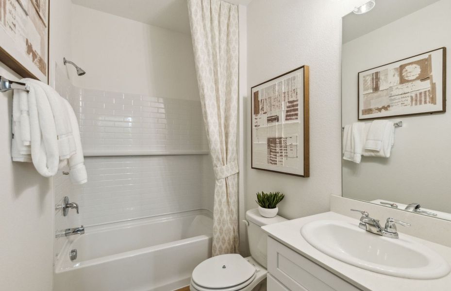 Representative furnished interior of a home built from the Enloe by Centex in Cottonwood Creek, Howe (Image 9).