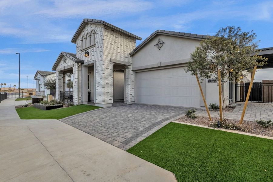 Representative exterior photo of a completed home built from the Residence Six by Blandford Homes in Earnhardt Ranch, Chandler, AZ (Image 23).
