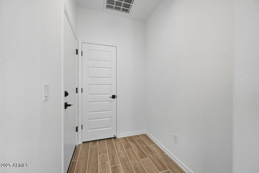 8827 W PASADENA Avenue - Ready Now! 8827 W PASADENA Avenue - Ready Now!