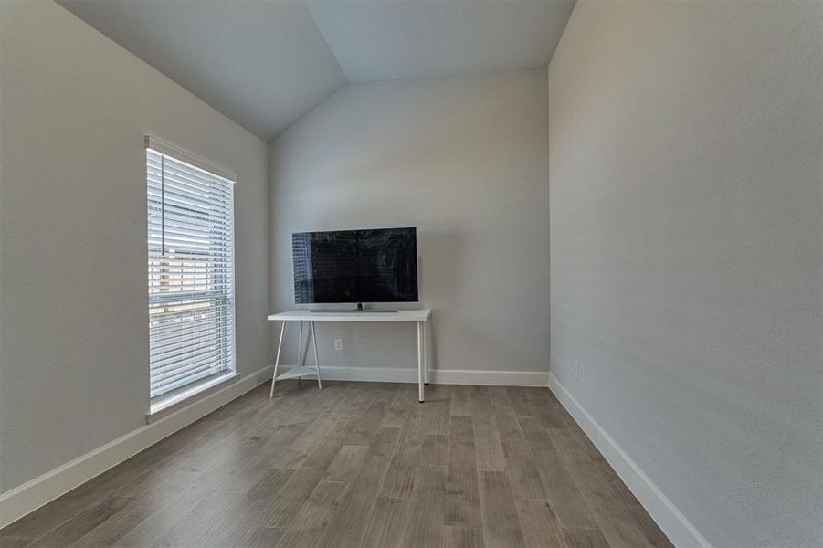 Neutral color palette, 8' doors, 5" baseboards and gleaming wood floors run throughout this gorgeous property!