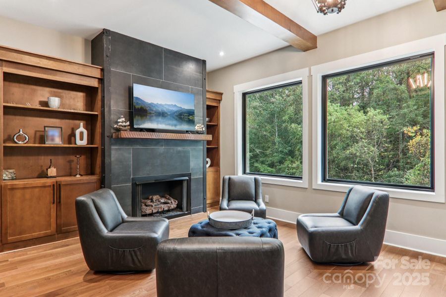 Recent build by Valencia example of finish quality