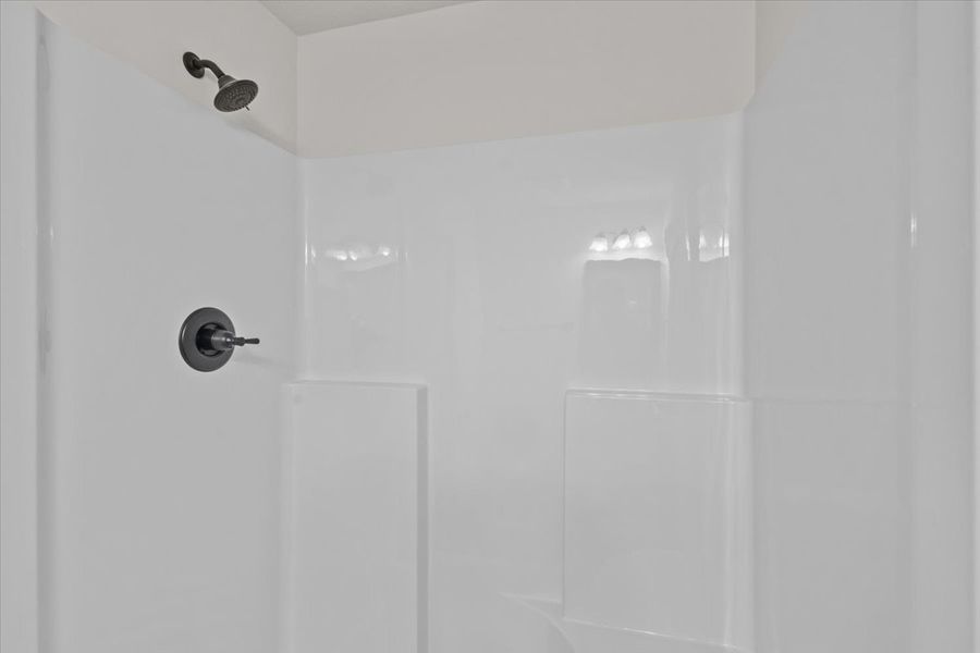 Representative interior finishes for a home built from the Yale by Enchanted Homes in Arcadia Village, Spartanburg (Image 7).