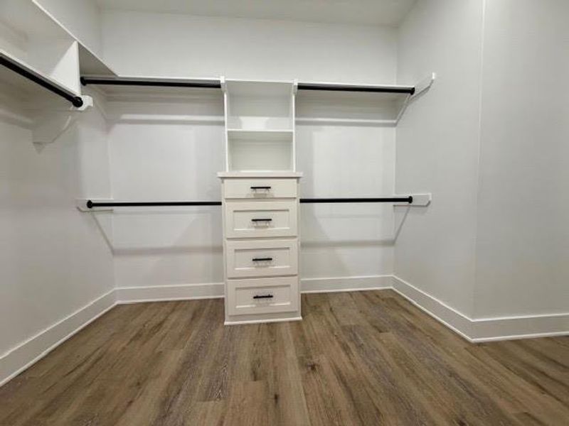 Image 35 of a home in .