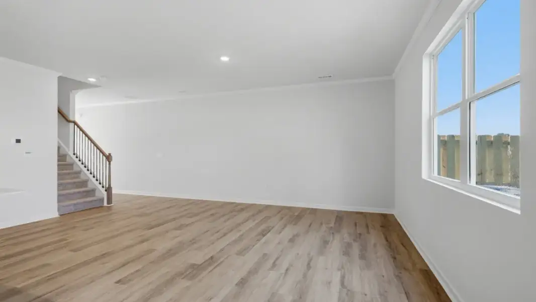 Spacious, unfurnished interior of a new home in Hughes Court, Dawsonville (Image 15).
