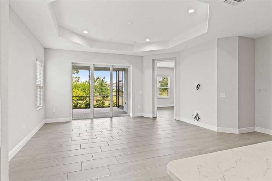 Spacious, unfurnished interior of a new home in Wysteria, Venice (Image 24).