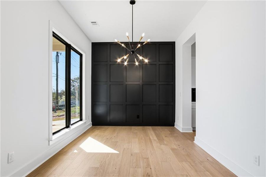 Spacious, unfurnished interior of a new home in , Atlanta (Image 19). Spacious, unfurnished interior of a new home in , Atlanta (Image 19).