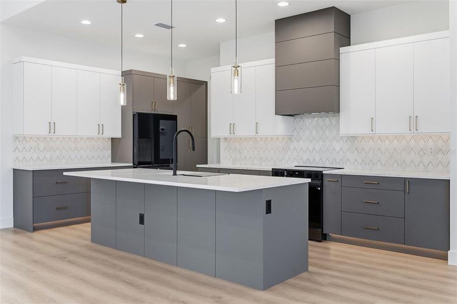 Furnished interior view inside a new home in , Port Charlotte (Image 8).