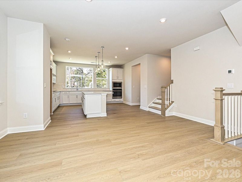 Oak Box Stairs with Open Rails Oak Box Stairs with Open Rails