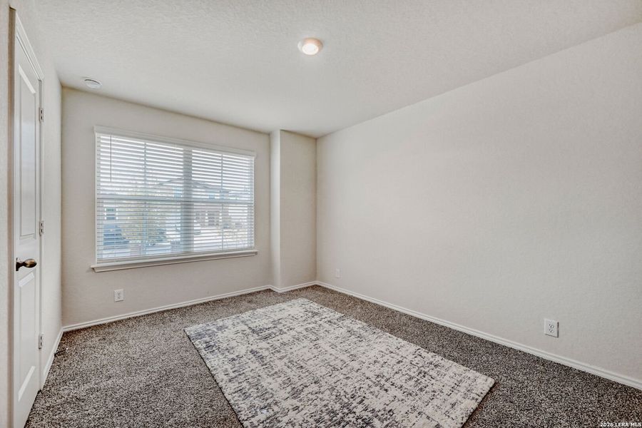 Spacious, unfurnished interior of a new home in Redbird Ranch, San Antonio (Image 22).