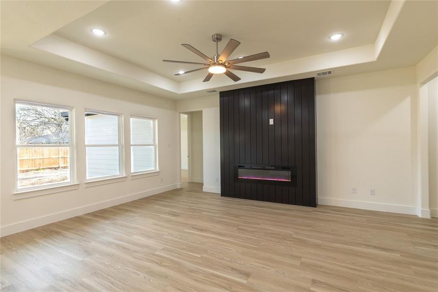 Spacious, unfurnished interior of a new home in , Dallas (Image 13). Spacious, unfurnished interior of a new home in , Dallas (Image 13).