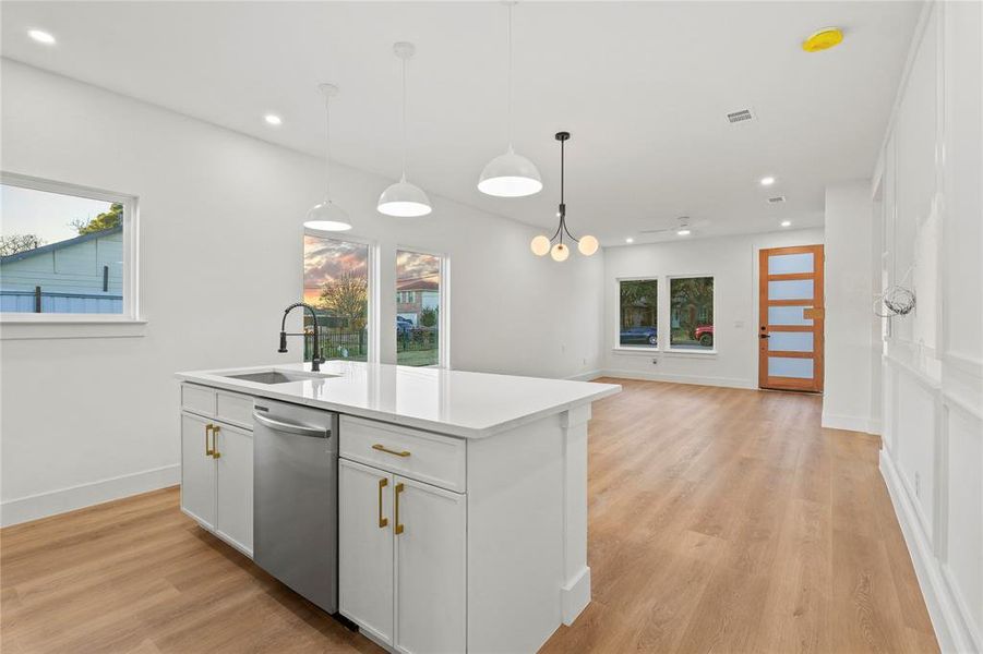 Furnished interior view inside a new home in , Dallas (Image 7). Furnished interior view inside a new home in , Dallas (Image 7).