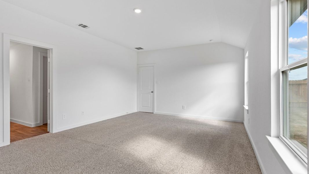 Spacious, unfurnished interior of a new home in Evergreen, Rosenberg (Image 26). Spacious, unfurnished interior of a new home in Evergreen, Rosenberg (Image 26).