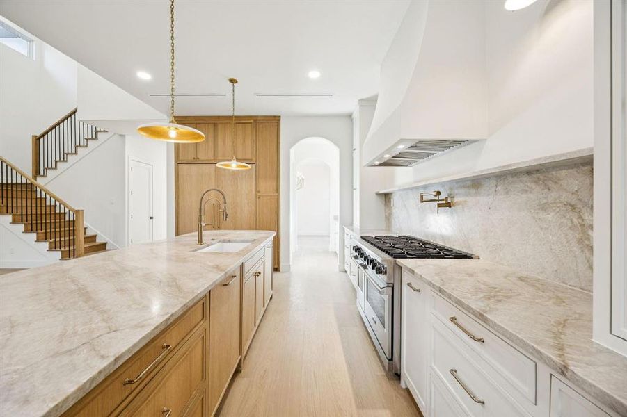 Furnished interior view inside a new home in , Dallas (Image 12).