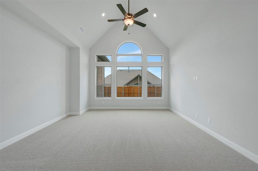 Spacious, unfurnished interior of a new home in Terraces – Estates, Rockwall (Image 22).