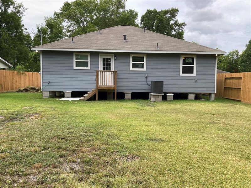 Image 30 of a home in Raburn Reserve 50s.