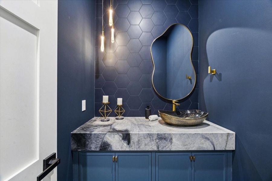 Image 43 of a home in .