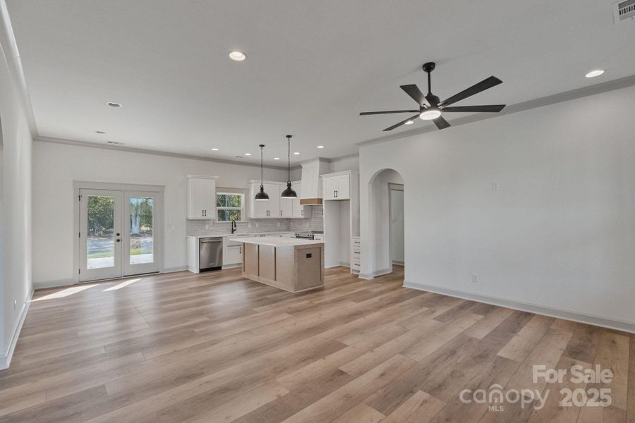 Spacious, unfurnished interior of a new home in , Clover (Image 30). Spacious, unfurnished interior of a new home in , Clover (Image 30).