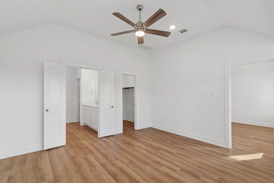 Spacious, unfurnished interior of a new home in Lone Star Landing, Montgomery (Image 15). Spacious, unfurnished interior of a new home in Lone Star Landing, Montgomery (Image 15).
