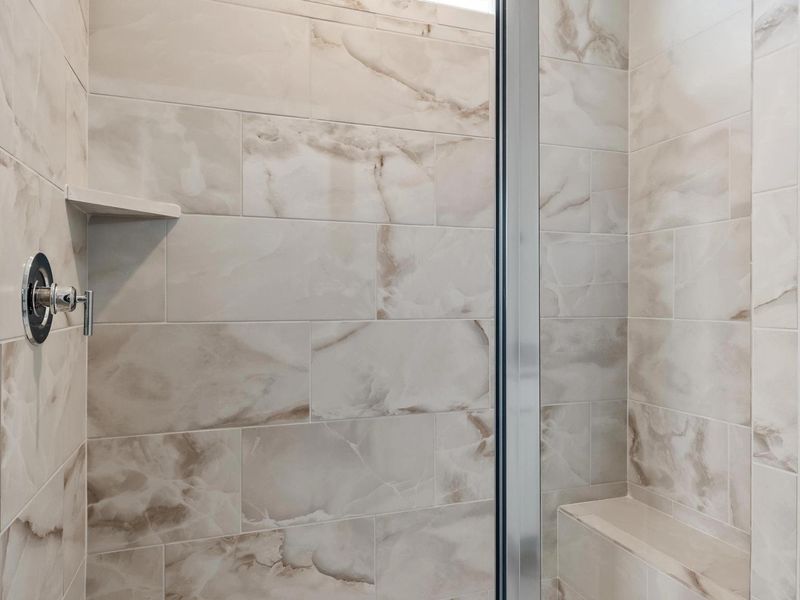 Representative interior finishes for a home built from the The Cedar D by Davidson Homes LLC in Rayburn Valley, San Antonio (Image 9).