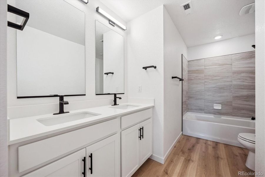 Furnished interior view inside a new home in Horizon Uptown, Aurora (Image 6).