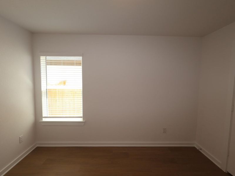 Spacious, unfurnished interior of a new home in Summerview, Fulshear (Image 21). Spacious, unfurnished interior of a new home in Summerview, Fulshear (Image 21).