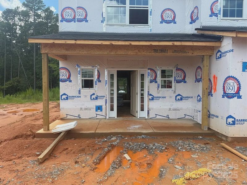 Image 24 of a home in Village at Parkside.