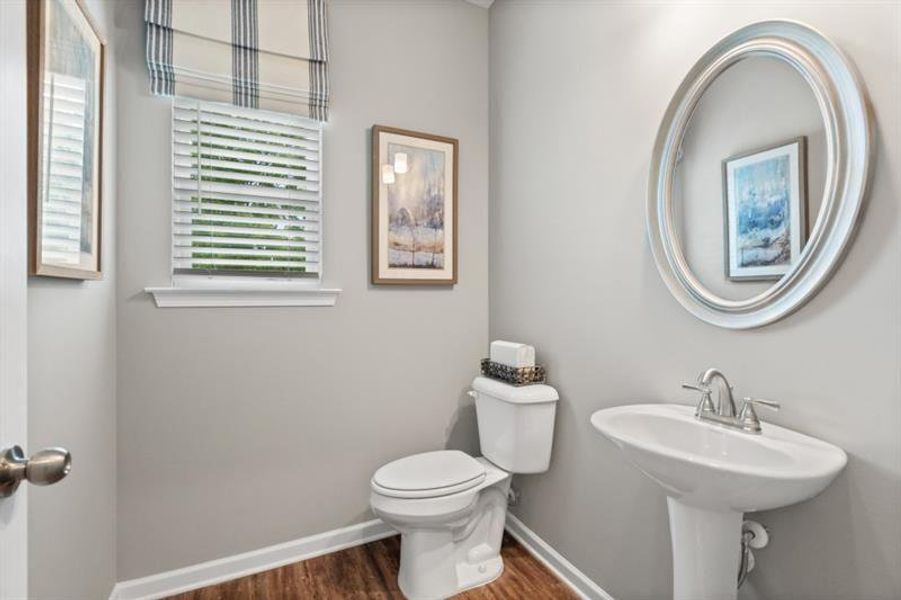 Furnished interior view inside a new home in Victoria Heights, Dallas (Image 19).