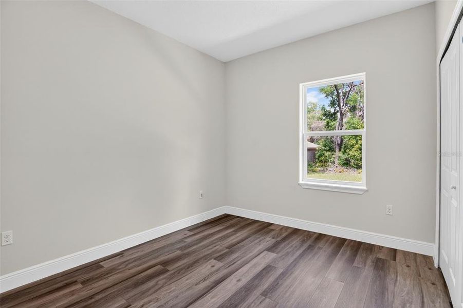 Spacious, unfurnished interior of a new home in , Citrus Springs (Image 20).