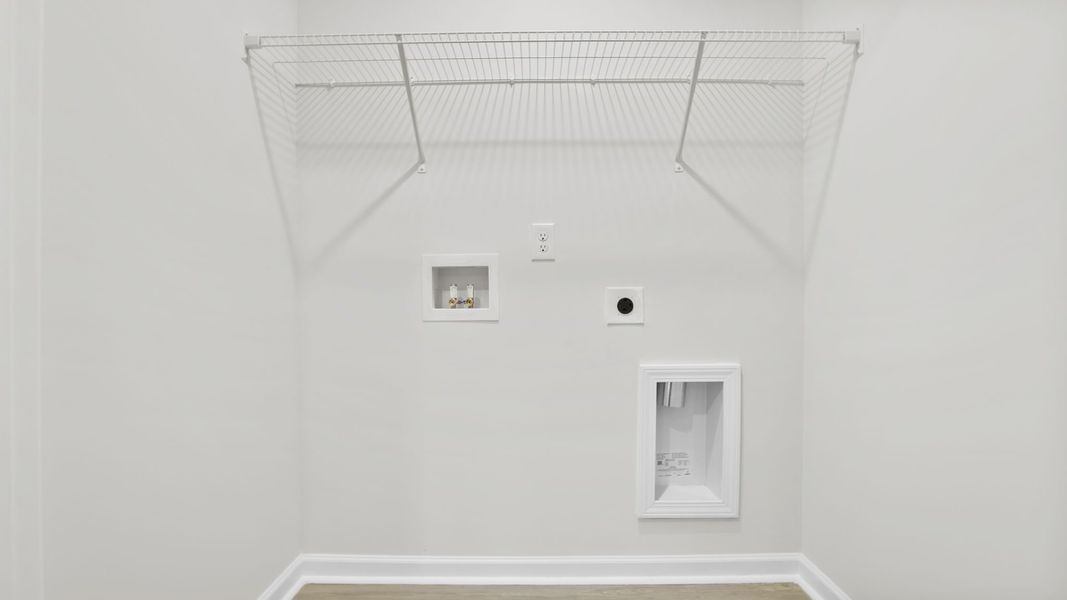 Spacious, unfurnished interior of a new home in Chestnut Ridge Townhomes, Greenville (Image 32).