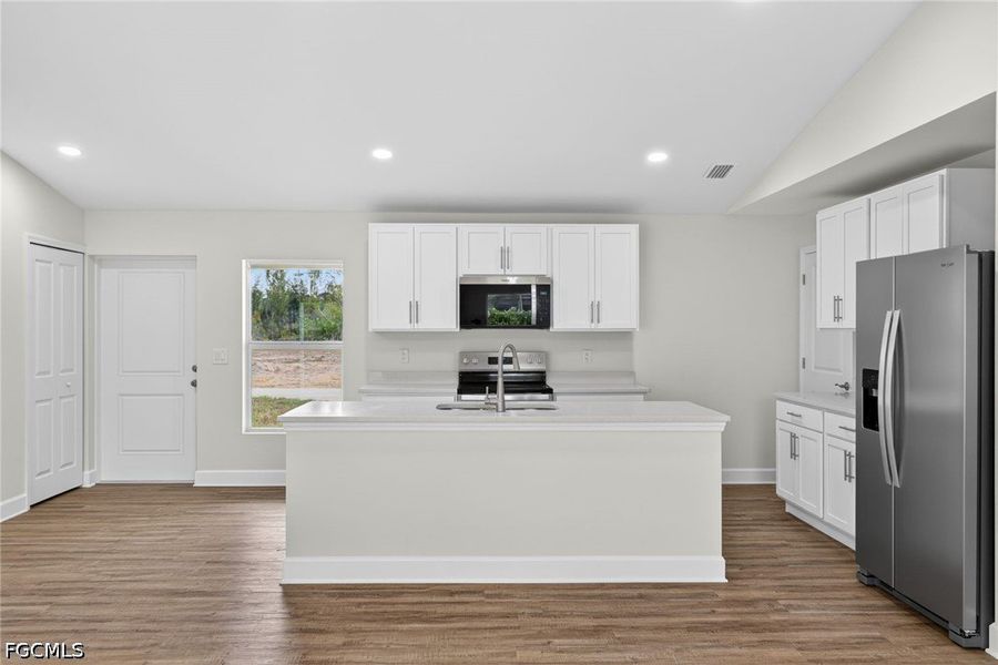 Furnished interior view inside a new home in Cape Coral, Cape Coral (Image 11).