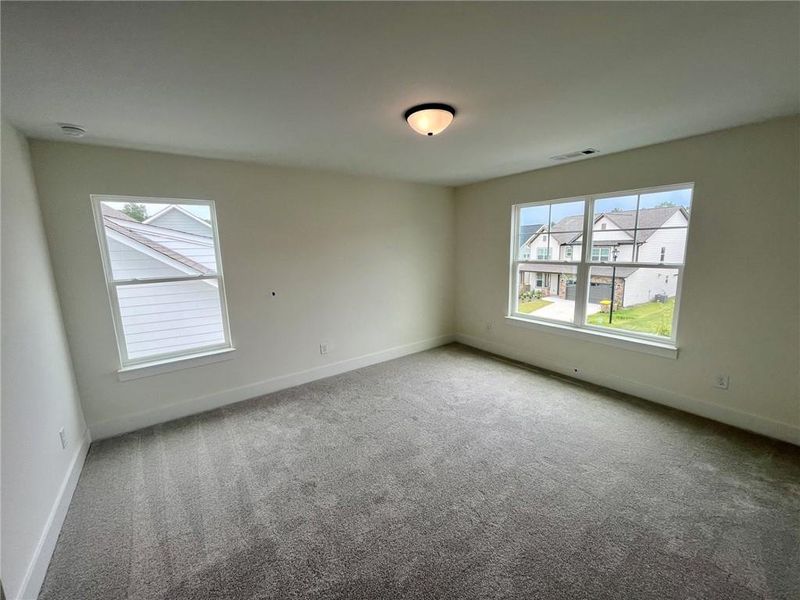 Spacious, unfurnished interior of a new home in Twin Lakes, Hoschton (Image 26).