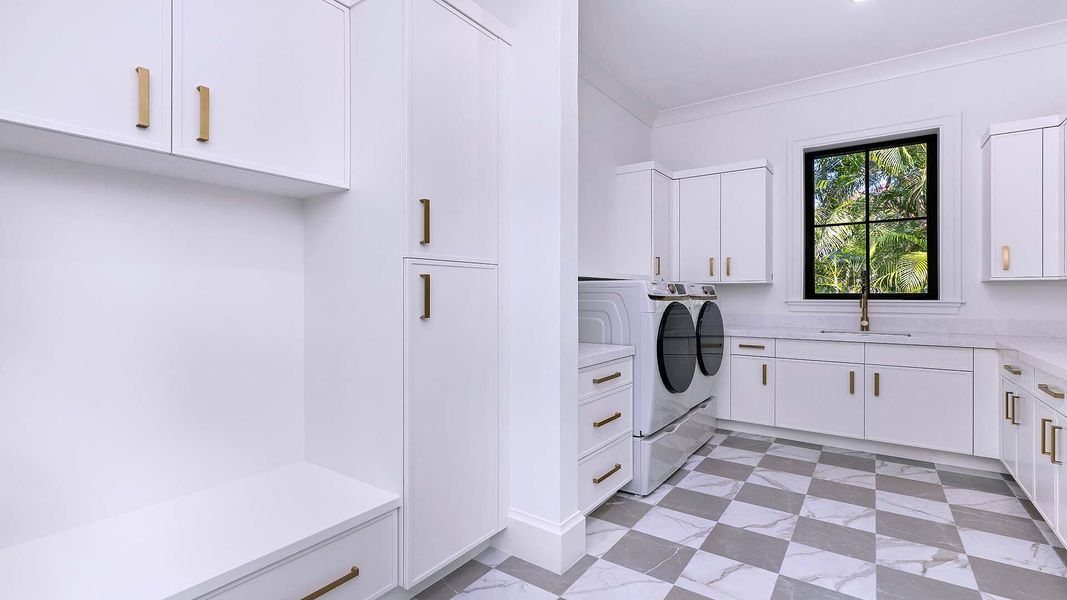 2775 Ave Au Soleil (23)