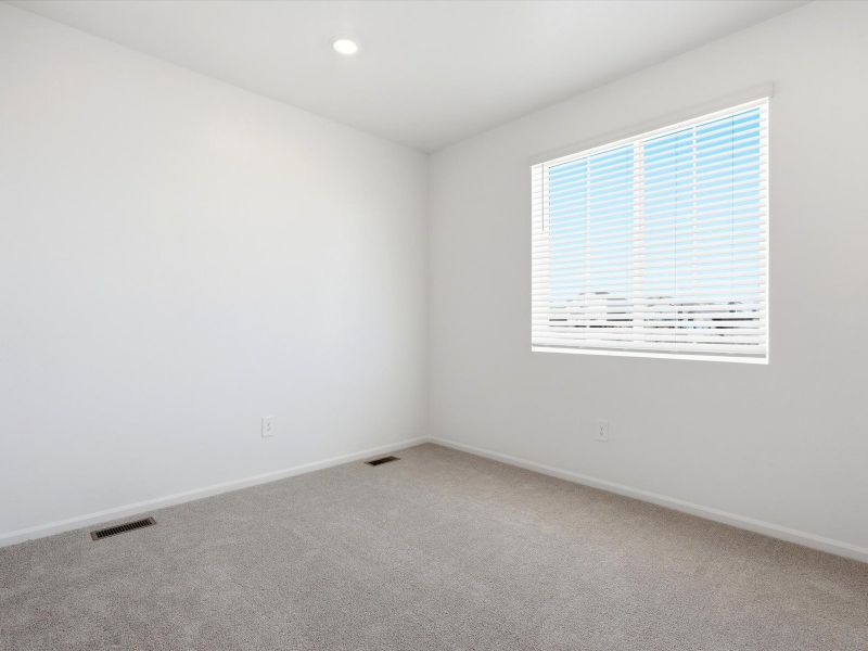 Spacious, unfurnished interior of a new home in Meridian Ranch, Peyton (Image 26).