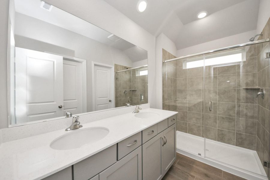 Furnished interior view inside a new home in Montgomery Ridge: Founders Collection, Montgomery (Image 6). Furnished interior view inside a new home in Montgomery Ridge: Founders Collection, Montgomery (Image 6).