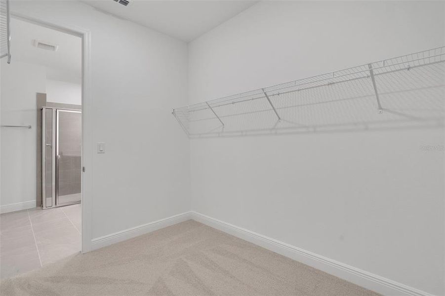 Spacious, unfurnished interior of a new home in Reserve at Hammock Oaks, Lady Lake (Image 16). Spacious, unfurnished interior of a new home in Reserve at Hammock Oaks, Lady Lake (Image 16).