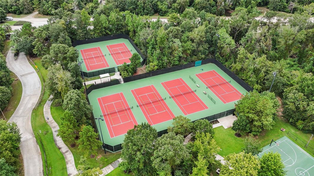 Image 29 of a home in Woodforest. Image 29 of a home in Woodforest.