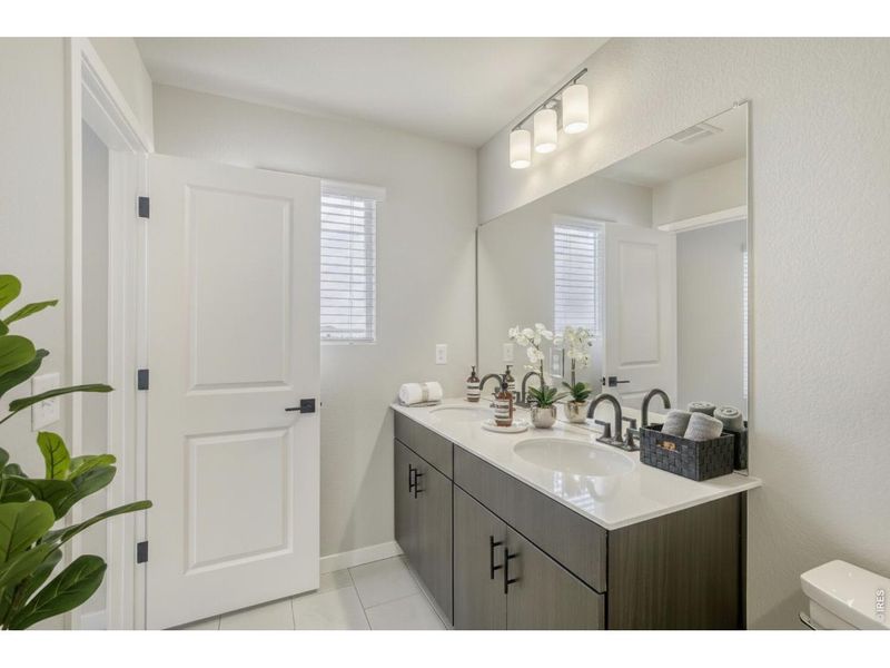 Furnished interior view inside a new home in , Fort Collins (Image 13).