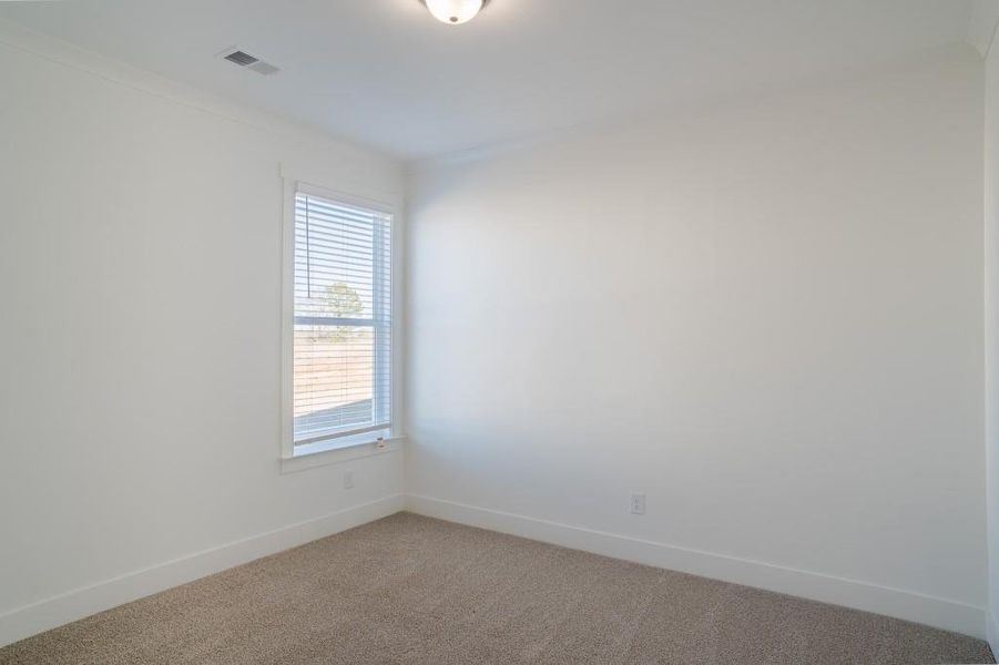 Spacious, unfurnished interior of a new home in Magnolia Ridge, Monroe (Image 34).