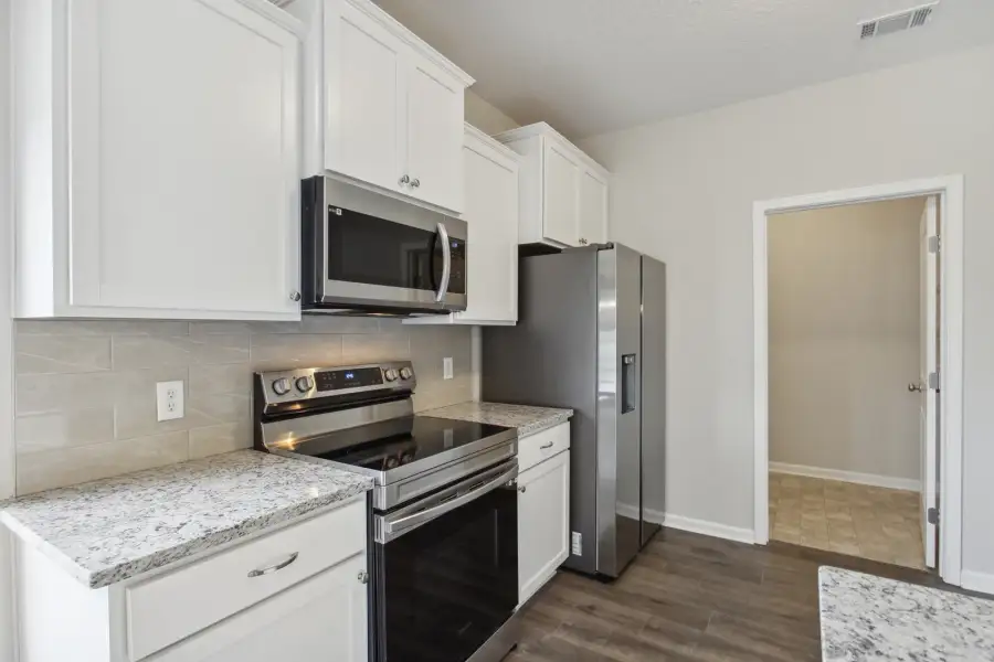 Representative furnished interior of a home built from the The Stafford by RTS Homes in Lakeside at Fifteen West, Hinesville (Image 16).