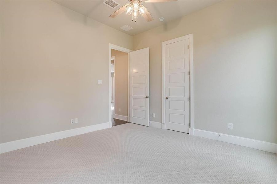 Spacious, unfurnished interior of a new home in Woodland Meadows, Fort Worth (Image 21). Spacious, unfurnished interior of a new home in Woodland Meadows, Fort Worth (Image 21).